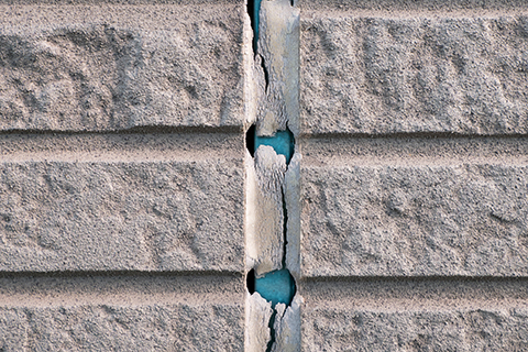 剥がれ（完全な剥離・欠落）